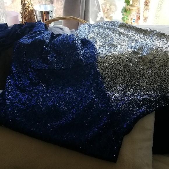 New never worn long maxi - Picture 1 of 9